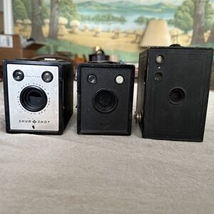 Vintage Lot Of 3 Box Cameras - B-2 Shur Shot B-2 Cadet & No 2a Brownie
